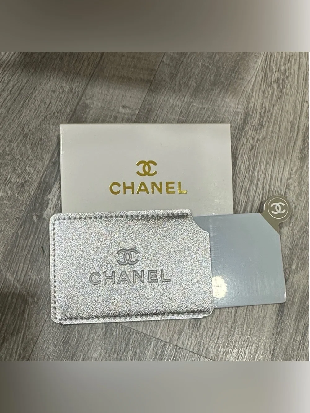 NIB Metallic Silver Card Holder and Mirror with Iconic Logo 🔥